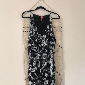 Jumpsuit with pockets